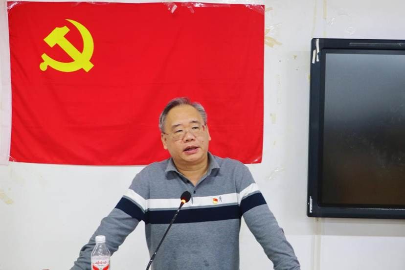 第二讲：党委书记韦海鸣